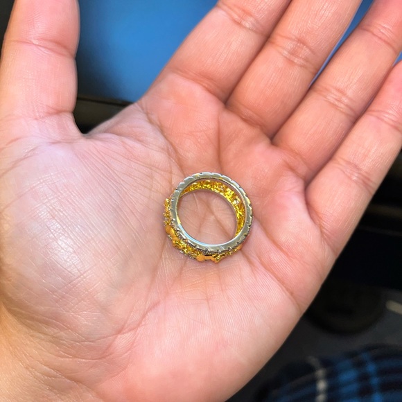 - 18k GP Elephant Ring CZ stones - Picture 8 of 8